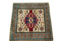 Surface texture of 2000s Shiraz rug with natural Wool and intricate pattern