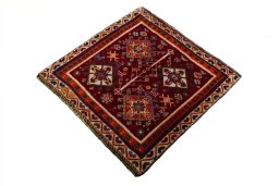Corner detail of 2000s Shiraz rug showing border pattern and Wool pile