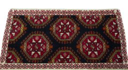 Surface texture of 2000s Shiraz rug with natural Wool and intricate pattern