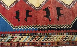 Close-up detail of 2000s Shiraz rug from Iran / Persia showing Wool weave