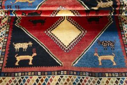 Full view of 2000s Shiraz rug from Iran / Persia, 200 × 150 cm in Red tones