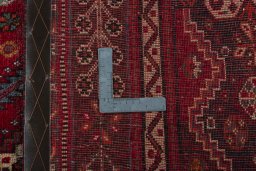 Close-up detail of 2000s Shiraz rug from Iran / Persia showing Wool weave