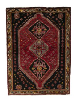 Full view of 2000s Shiraz rug from Iran / Persia, 162 × 120 cm in Red tones