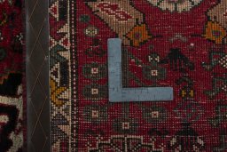Close-up detail of 2000s Shiraz rug from Iran / Persia showing Wool weave