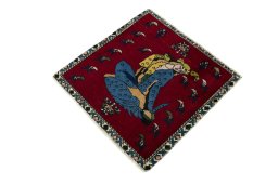 Corner detail of 2000s Shiraz rug showing border pattern and Wool pile