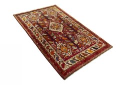 Close-up detail of 2000s Shiraz rug from Iran / Persia showing Wool weave