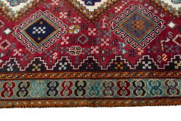 Close-up detail of 2000s Shiraz rug from Iran / Persia showing Wool weave