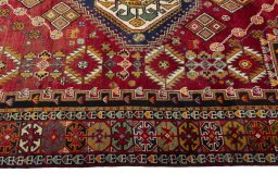 Full view of New Shiraz rug from Iran / Persia, 283 × 161 cm in Red tones