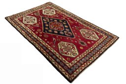 Close-up detail of 2000s Shiraz rug from Iran / Persia showing Wool weave
