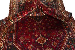 Close-up detail of 2000s Shiraz rug from Iran / Persia showing Wool weave