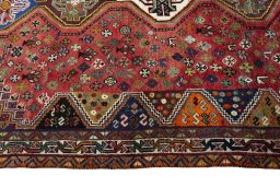 Close-up detail of 2000s Shiraz rug from Iran / Persia showing Wool weave