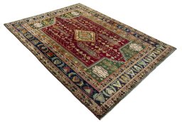 Close-up detail of 2000s Shiraz rug from Iran / Persia showing Wool weave