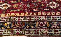 Close-up detail of 2000s Shiraz rug from Iran / Persia showing Wool weave