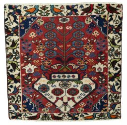 Full view of 2000s Shiraz rug from Iran / Persia, 62 × 62 cm in Red tones