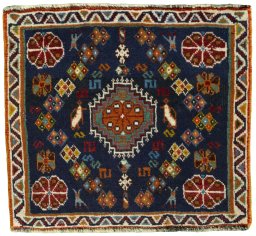 Full view of 2000s Shiraz rug from Iran / Persia, 50 × 56 cm in Red tones