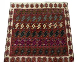 Surface texture of 2000s Shiraz rug with natural Wool and intricate pattern