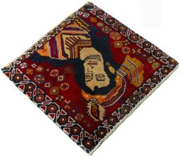Close-up detail of 2000s Shiraz rug from Iran / Persia showing Wool weave