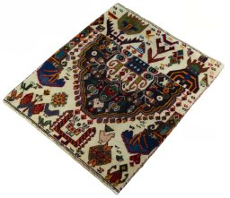 Corner detail of 2000s Shiraz rug showing border pattern and Wool pile