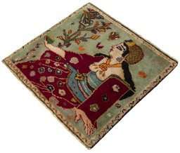 Corner detail of 2000s Shiraz rug showing border pattern and Wool pile