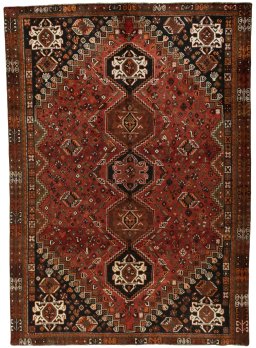 Full view of 1970s Shiraz rug from Iran / Persia, 295 × 210 cm in Red tones