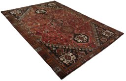 Close-up detail of 1970s Shiraz rug from Iran / Persia showing Wool weave