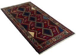 Close-up detail of 2000s Shiraz rug from Iran / Persia showing Wool weave