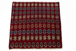 Surface texture of 2000s Shiraz rug with natural Wool and intricate pattern