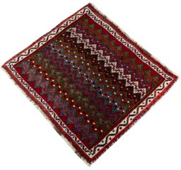 Corner detail of 2000s Shiraz rug showing border pattern and Wool pile