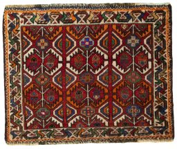 Full view of 2000s Shiraz rug from Iran / Persia, 50 × 63 cm in Red tones
