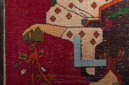 Backside of handmade 2000s Shiraz rug showing knot structure and weave density