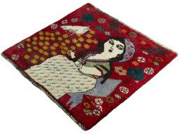 Corner detail of 2000s Shiraz rug showing border pattern and Wool pile