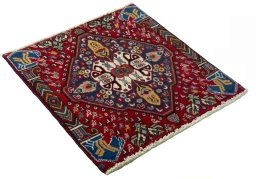 Close-up detail of 2000s Shiraz rug from Iran / Persia showing Wool weave