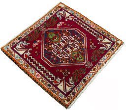 Close-up detail of 2000s Shiraz rug from Iran / Persia showing Wool weave