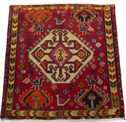 Surface texture of 2000s Shiraz rug with natural Wool and intricate pattern