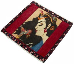 Corner detail of 2000s Shiraz rug showing border pattern and Wool pile