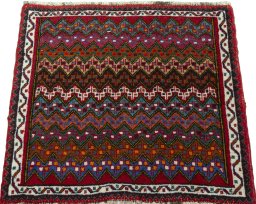 Surface texture of 1970s Shiraz rug with natural Wool and intricate pattern