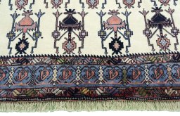 Central medallion detail of New Sirjan rug from Iran / Persia