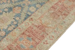 Central medallion detail of New Sultanabad rug from Afghanistan