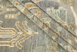 Full view of New Sultanabad rug from Iran / Persia, 307 × 248 cm in Gray tones
