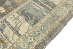 Central medallion detail of New Sultanabad rug from Iran / Persia