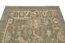 Surface texture of New Sultanabad rug with natural Wool and intricate pattern