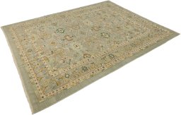 Close-up detail of New Sultanabad rug from Afghanistan showing Wool weave