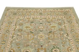 Surface texture of New Sultanabad rug with natural Wool and intricate pattern