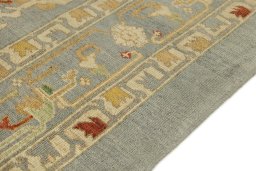 Central medallion detail of New Sultanabad rug from Afghanistan