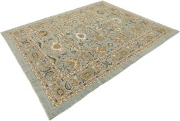 Corner detail of New Sultanabad rug showing border pattern and Wool pile