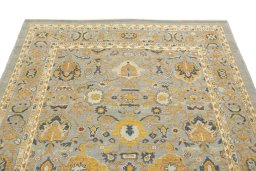 Surface texture of New Sultanabad rug with natural Wool and intricate pattern