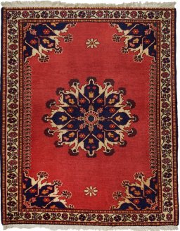 Full view of 1950s Tafresh rug from Iran / Persia, 95 × 82 cm in Red tones
