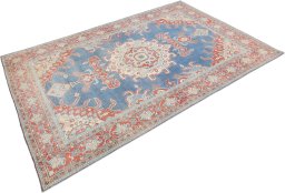 Close-up detail of 1920s Wiss rug from Iran / Persia showing Wool weave