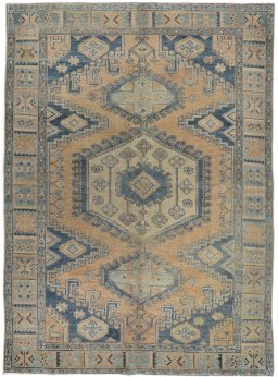 Full view of 1940s Wiss rug from Iran / Persia, 225 × 165 cm in Terracotta tones