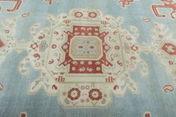 Central medallion detail of 1950s Wiss rug from Iran / Persia